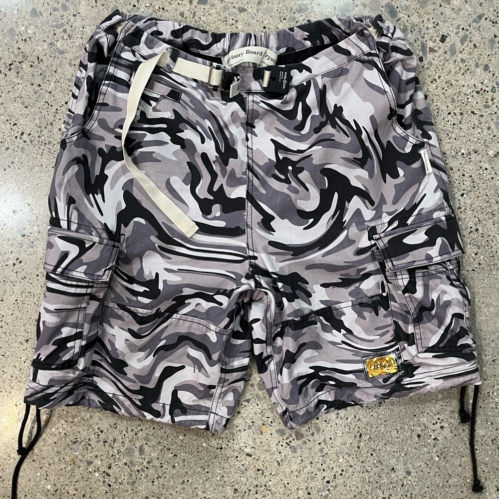 Advisory Board Crystals Camouflage Cargo Shorts